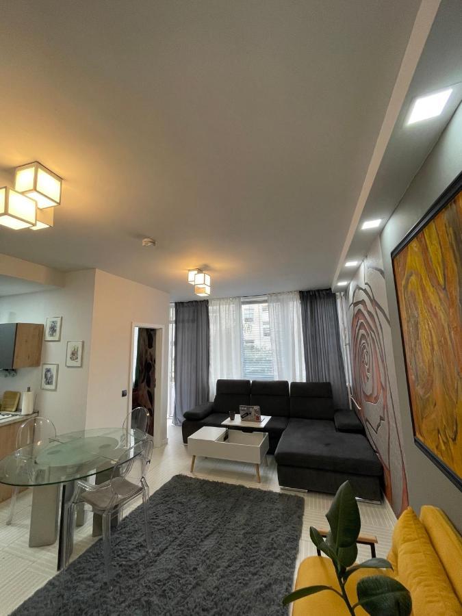 Апартаменты Bright: Flat With Balcony - Kitchen - Free Parking Берлин Экстерьер фото