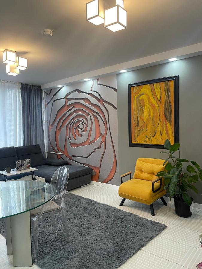 Апартаменты Bright: Flat With Balcony - Kitchen - Free Parking Берлин Экстерьер фото